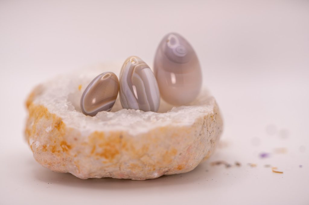 Œuf de Yoni — Agate Grise